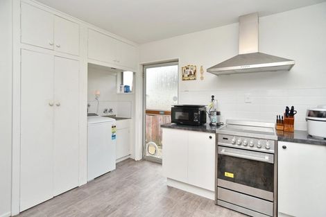 Photo of property in 2/144a Pages Road, Wainoni, Christchurch, 8061