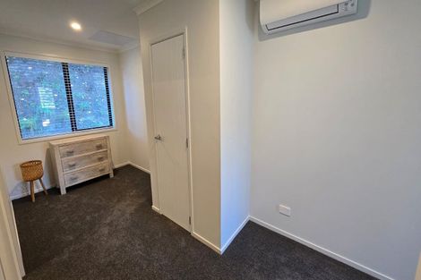 Photo of property in 52 Martingale Drive, Whitby, Porirua, 5024