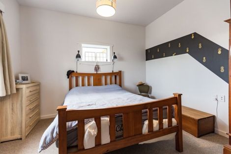 Photo of property in 25 Oram Avenue, New Brighton, Christchurch, 8061