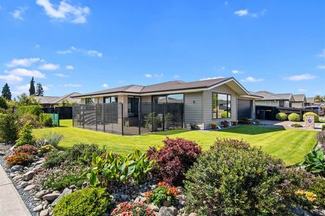 Photo of property in 37 Kerei Street, Motueka, 7120