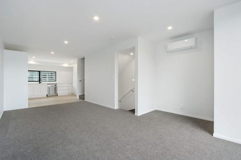 Photo of property in 4/17 Victoria Road, Mount Maunganui, 3116