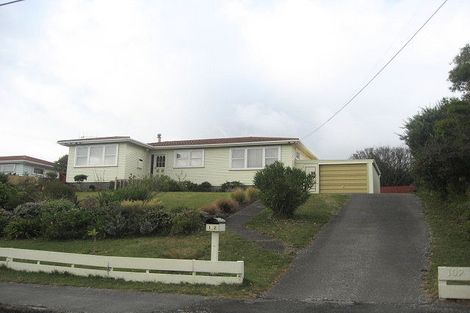 Photo of property in 102 Tilley Road, Paekakariki, 5034