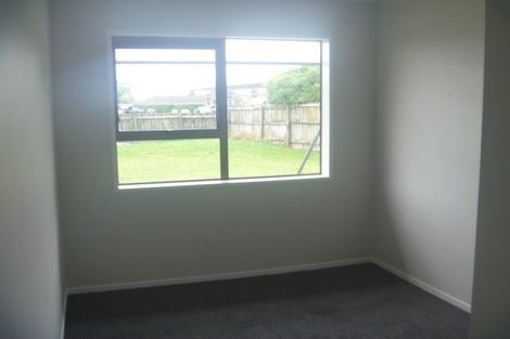 Photo of property in 2/2 Walter Strevens Drive, Conifer Grove, Takanini, 2112