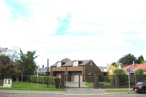 Photo of property in 86b Clyde Road, Ilam, Christchurch, 8041