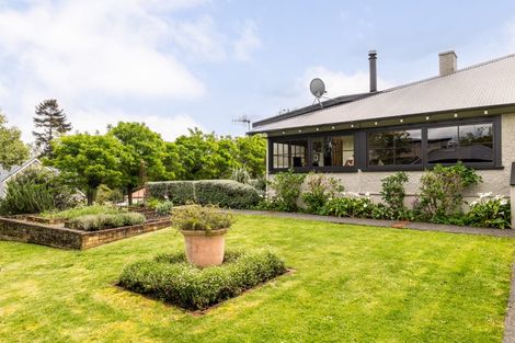 Photo of property in 46 Palmerston Road, Havelock North, 4130