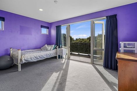 Photo of property in 4 Dunkeld Lane, Redcliffs, Christchurch, 8081