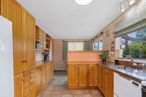 Photo of property in 20 Cassley Crescent, Papakowhai, Porirua, 5024