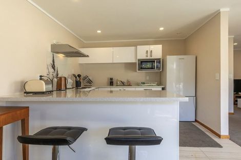 Photo of property in 1/42 Hallenstein Street, Queenstown, 9300