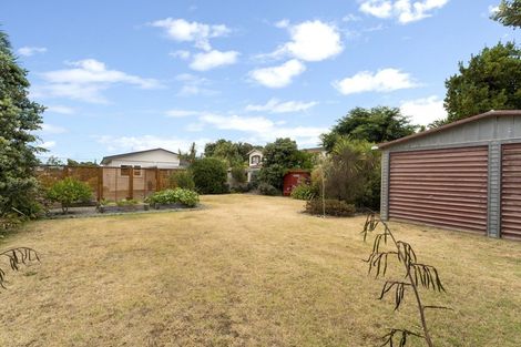 Photo of property in 48 Toi Street, Otaki Beach, Otaki, 5512