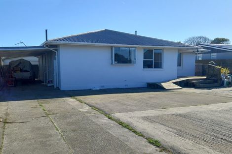 Photo of property in 33 Merrington Crescent, Aranui, Christchurch, 8061