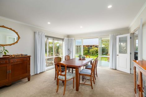 Photo of property in 8 Napoleon Close, Harewood, Christchurch, 8051