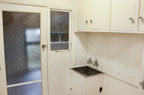 Photo of property in 1/253 Waimairi Road, Ilam, Christchurch, 8041