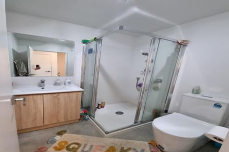 Photo of property in 53 Morihana Close, Glen Eden, Auckland, 0602