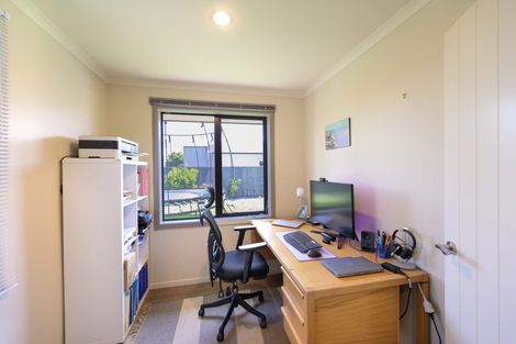 Photo of property in 16 Kakapo Lane, Motueka, 7120