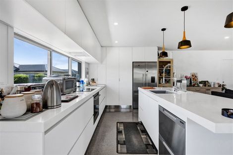 Photo of property in 22 Wills Road, Bell Block, New Plymouth, 4312