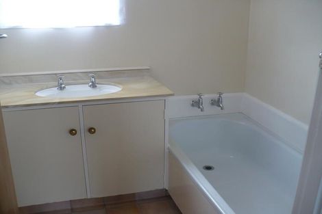 Photo of property in 5 Triangle Road, Massey, Auckland, 0614