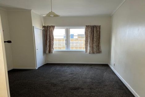 Photo of property in 11 Oroua Street, Eastbourne, Lower Hutt, 5013