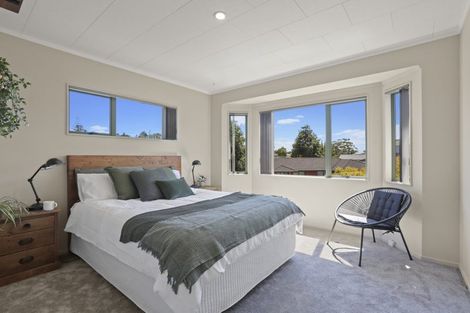 Photo of property in 80 Kamara Road, Glen Eden, Auckland, 0602