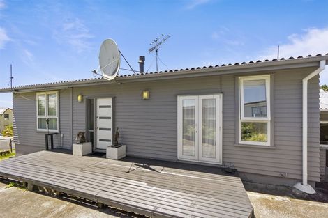 Photo of property in 17 Taurus Crescent, Beach Haven, Auckland, 0626