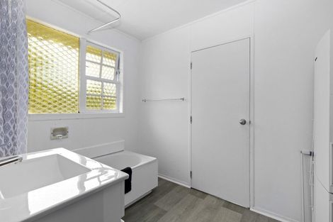 Photo of property in 89a Main Road, Wainuiomata, Lower Hutt, 5014