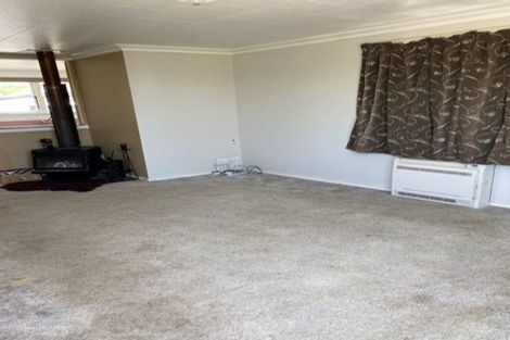 Photo of property in 3 Warwick Street, Tapanui, 9522