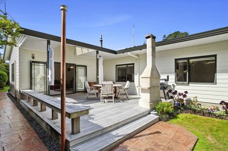 Photo of property in 11 Pokaka Street, Birchville, Upper Hutt, 5018