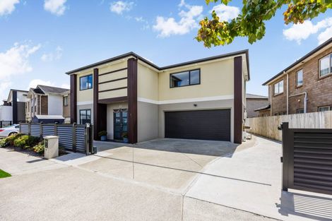 Photo of property in 32 Helianthus Avenue, Flat Bush, Auckland, 2019