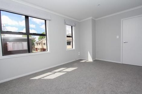 Photo of property in 4/3 Charlemont Street, Whitiora, Hamilton, 3200