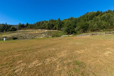 Photo of property in 24 Tui Drive, Picton, 7220