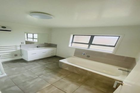 Photo of property in 42 Fergusson Street, Solway, Masterton, 5810