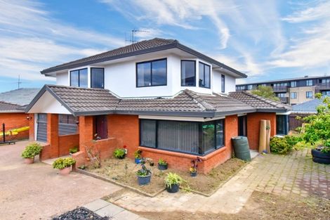 Photo of property in 3/26 Alfriston Road, Manurewa East, Auckland, 2102