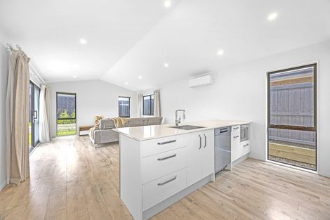 Photo of property in 15 Jean Batten Lane, Rolleston, 7615