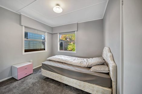 Photo of property in 389 Waiuku Road, Puni, Pukekohe, 2678