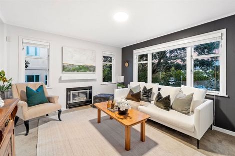 Photo of property in 2a Hauraki Road, Hauraki, Auckland, 0622