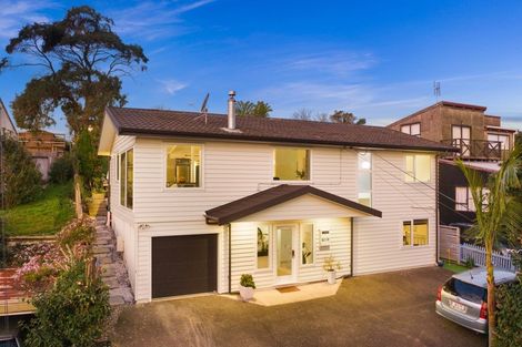 Photo of property in 123 Stanmore Bay Road, Stanmore Bay, Whangaparaoa, 0932