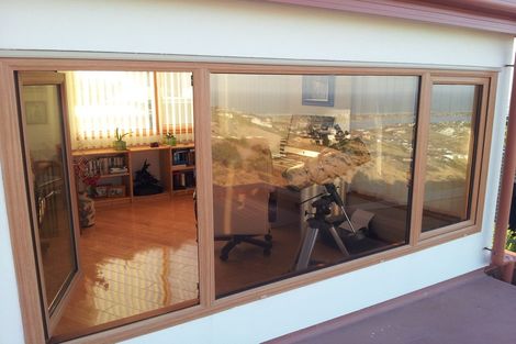 Photo of property in 7 Craigieburn Lane, Mount Pleasant, Christchurch, 8081