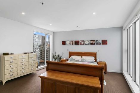 Photo of property in Portal Apartments, 42 Cable Street, Te Aro, Wellington, 6011