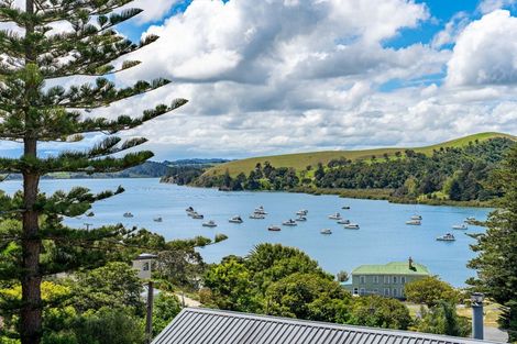 Photo of property in 14 Cliff Street, Pahi, Paparoa, 0571