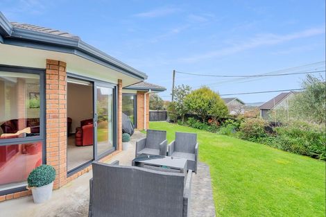 Photo of property in 79a Winara Avenue, Waikanae, 5036