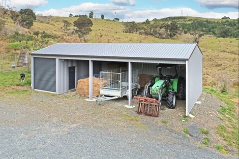 Photo of property in 2428 Hunua Road, Hunua, Papakura, 2583