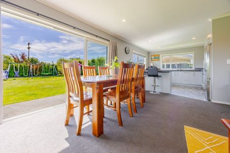 Photo of property in 13 Bell Street, Otane, 4202