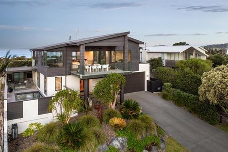 Photo of property in 30 Caroline Heights, Omaha, 0986