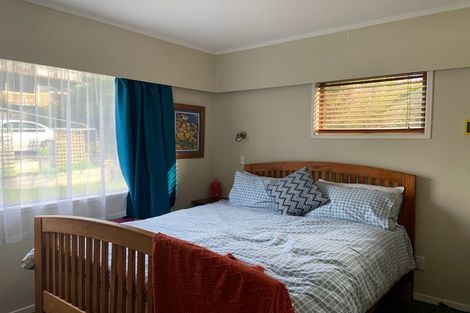 Photo of property in 8a Mountain Road, Morningside, Whangarei, 0110