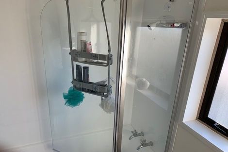 Photo of property in 3/49 Apu Crescent, Lyall Bay, Wellington, 6022