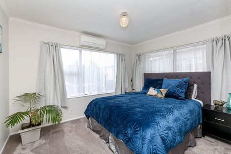 Photo of property in 220 Frankley Road, Frankleigh Park, New Plymouth, 4310