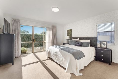 Photo of property in 1 Leigh Place, Paraparaumu Beach, Paraparaumu, 5032