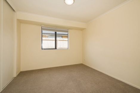Photo of property in 29 Nimstedt Avenue, Oteha, Auckland, 0632