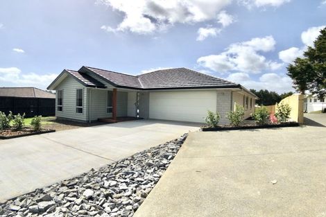 Photo of property in 23 Amsharlo Drive, Kerikeri, 0230