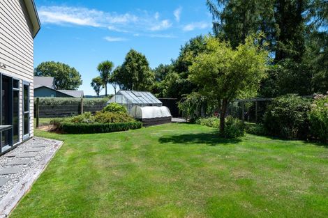 Photo of property in 6 Flaxen Way, Kinloch, Taupo, 3377