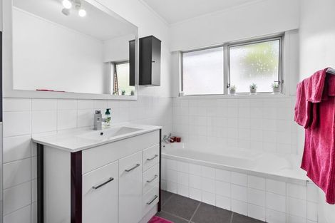 Photo of property in 54 Hilltop Avenue, Morningside, Whangarei, 0110